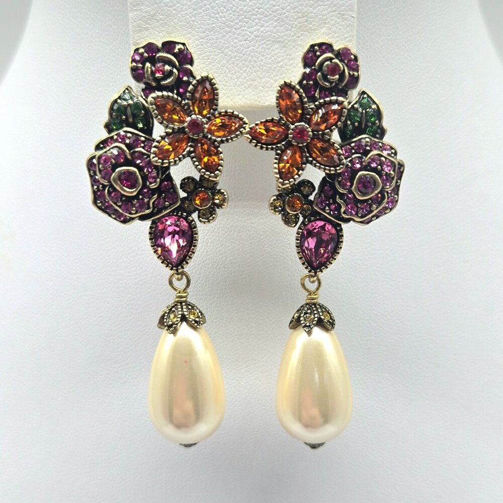 Heidi Daus Endearing Deer Swarovski Crystal Earrings Signed Ivory Pearl Drop